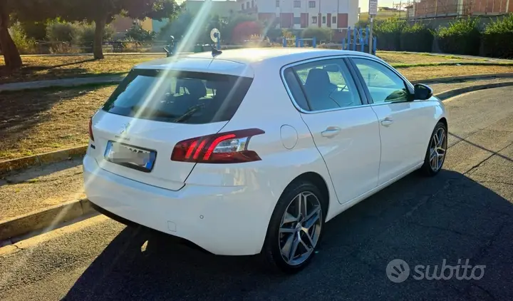 Peugeot 308 2014 photo 4