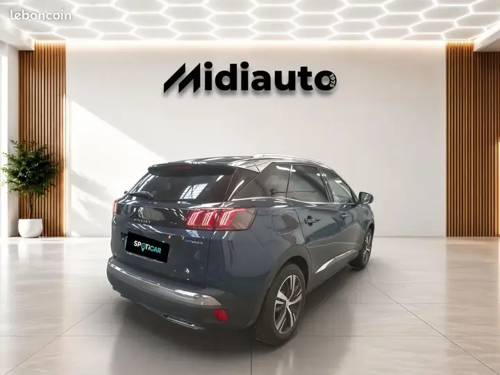 Peugeot 3008 2023 photo 3