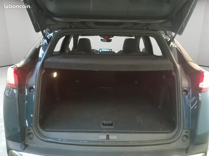 Peugeot 3008 2023 photo 2