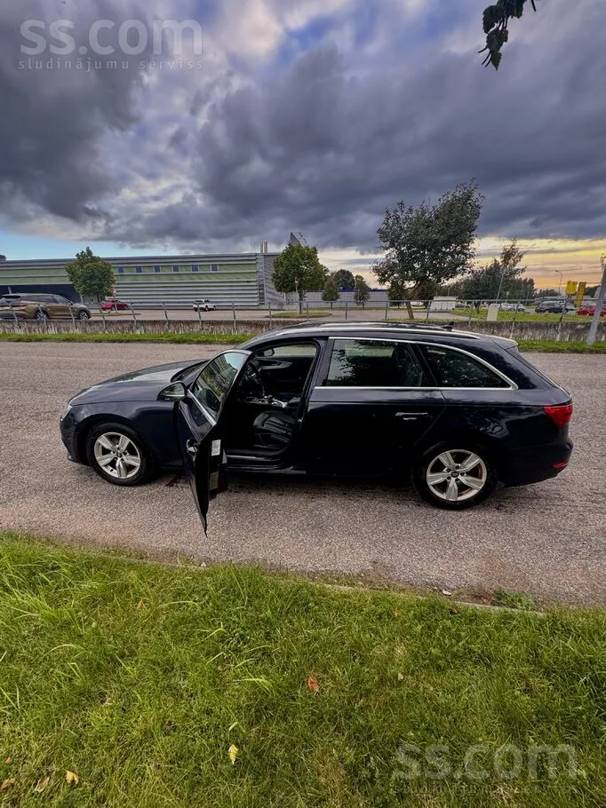 Audi A4 2017 photo 3