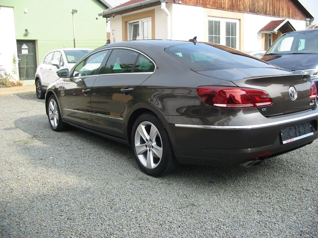 Volkswagen Passat Cc 2016 photo 2