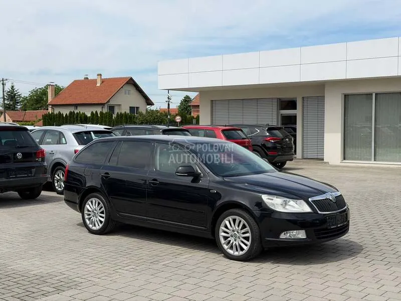 Skoda Octavia 2012 photo 4