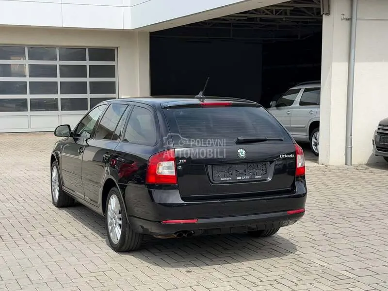 Skoda Octavia 2012 photo 5