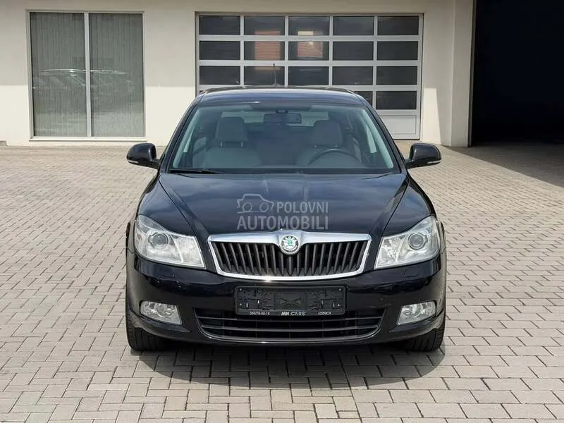 Skoda Octavia 2012 photo 2
