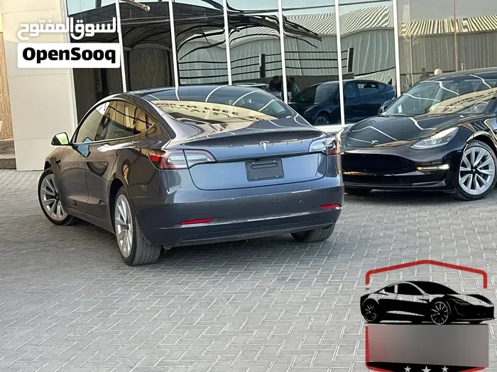 Tesla Model 3 2022 photo 2