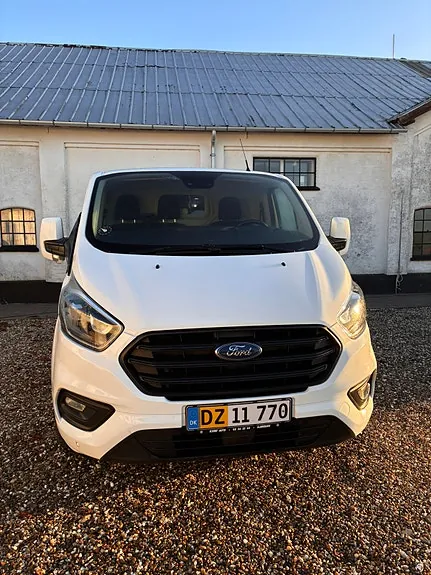 Ford Transit Custom 2018 photo 2