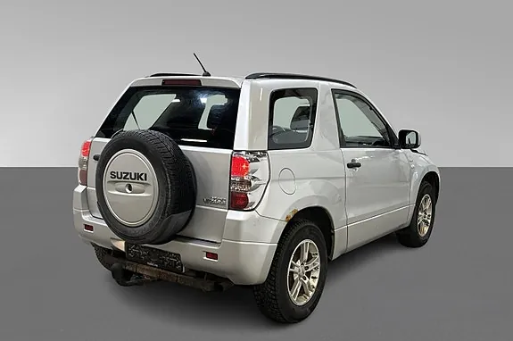 Suzuki Grand Vitara 2005 photo 2