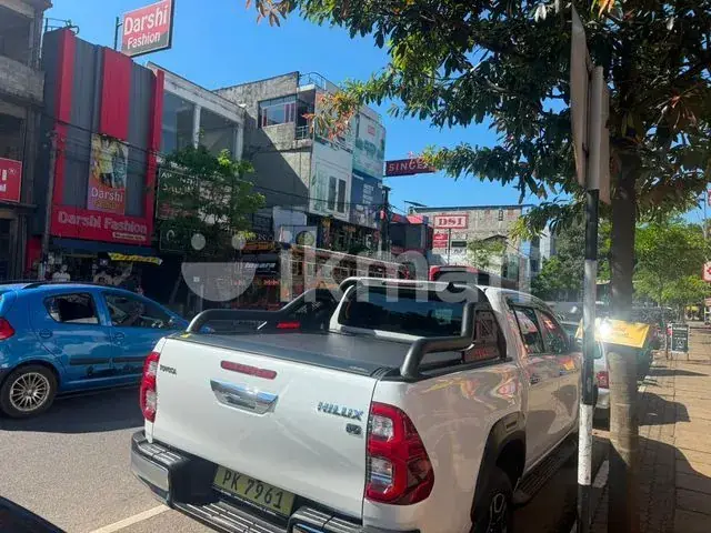 Toyota Hilux 2025 photo 5