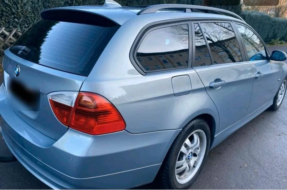 BMW 318D Touring