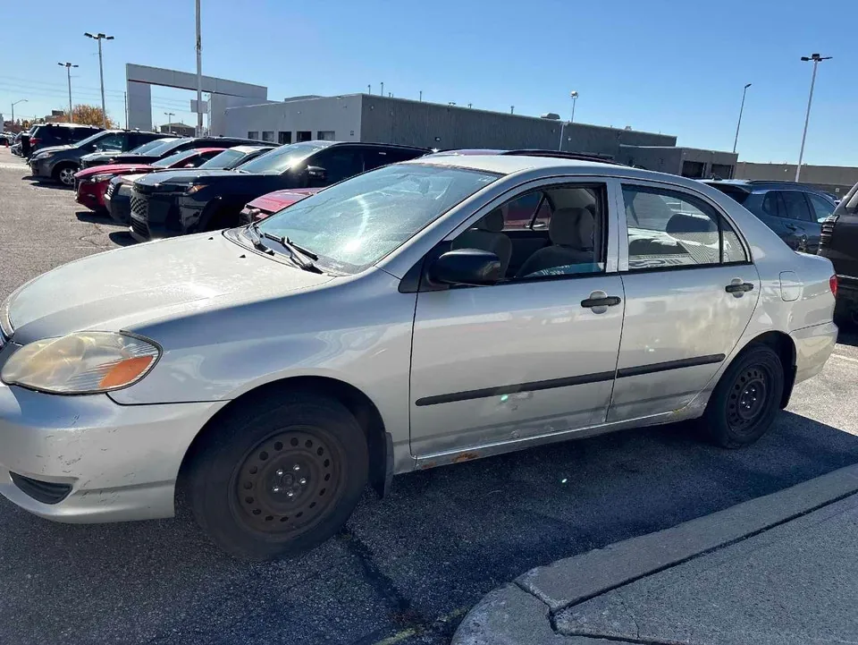 Toyota Corolla 2003 photo 4