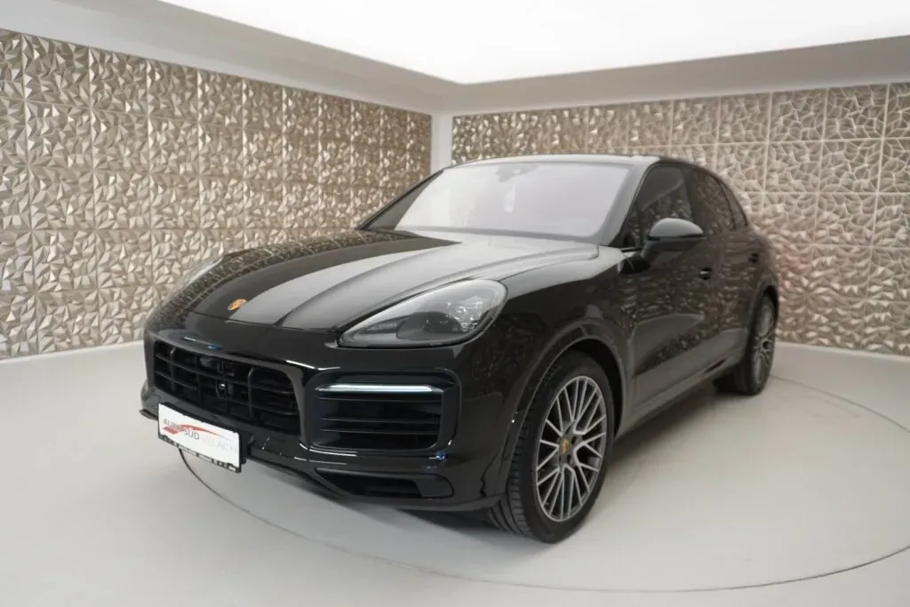 Porsche Cayenne 2022 photo 2