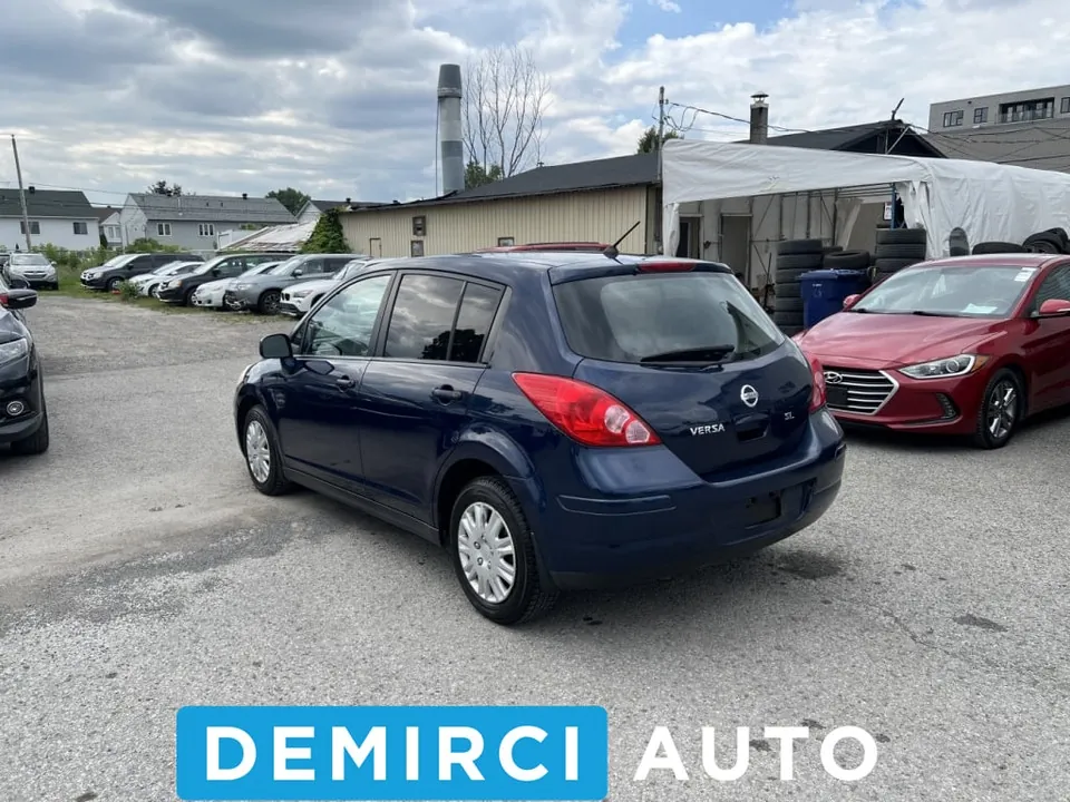 Nissan Versa 2008 photo 4