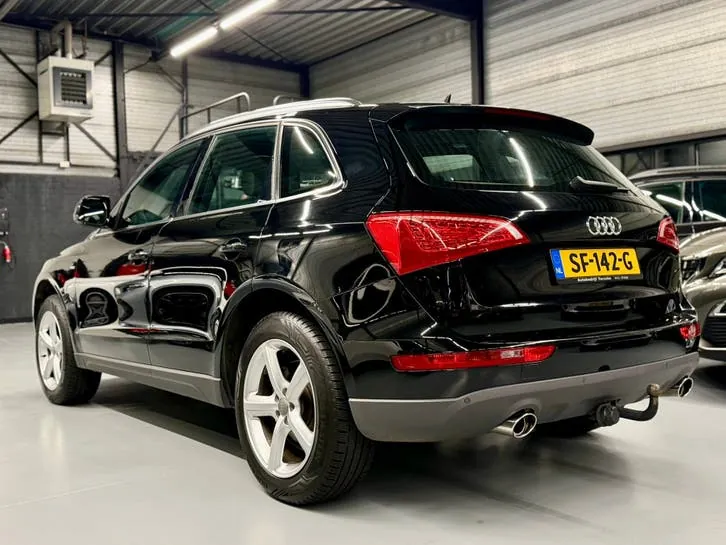 Audi Q5 2010 photo 2