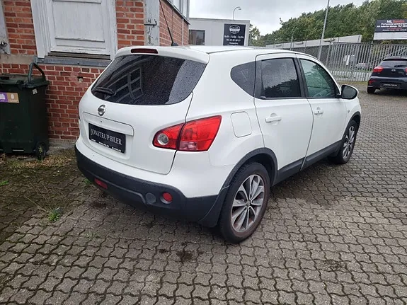 Nissan Qashqai 2009 photo 4