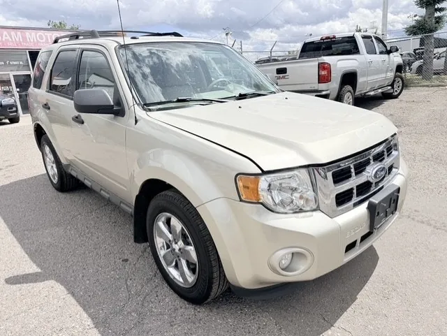 Ford Escape 2011 photo 4