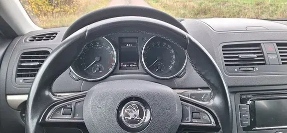 Skoda Yeti 2015 photo 3