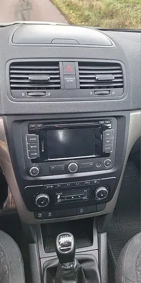 Skoda Yeti 2015 photo 4