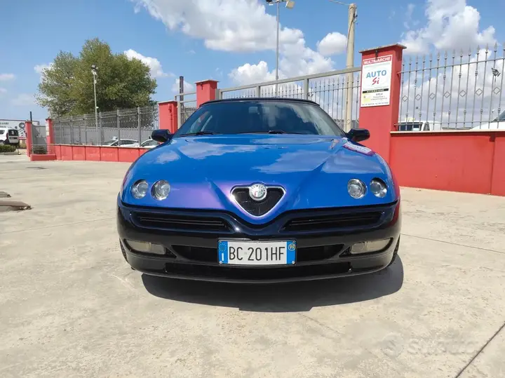 Alfa Romeo Spider 1999 photo 4