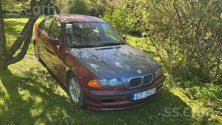 BMW 318