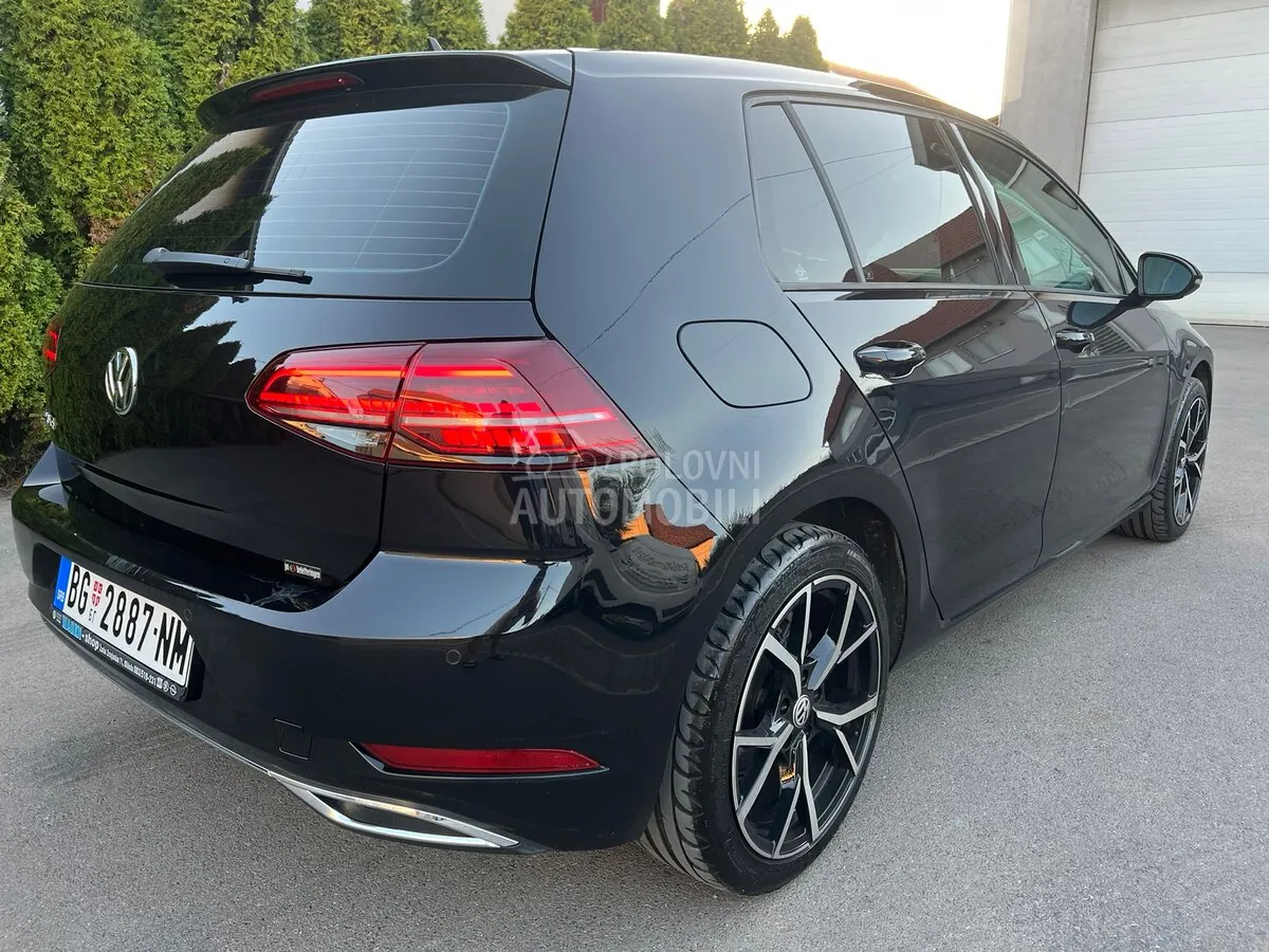 Volkswagen Golf 2018 photo 3