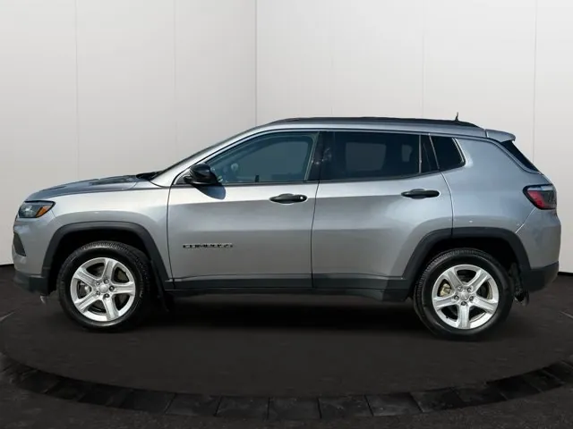 Jeep Compass 2024 photo 3