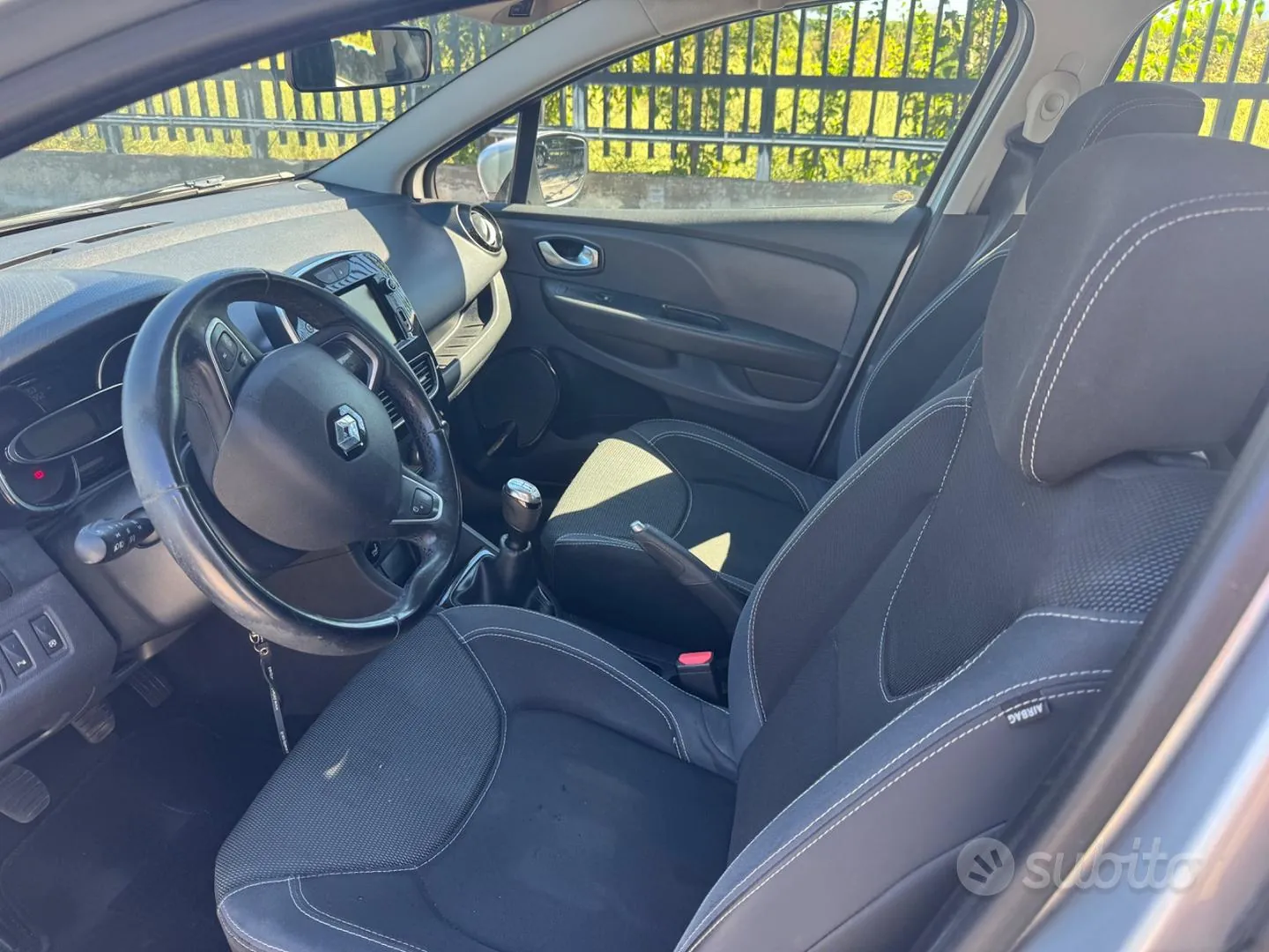 Renault Clio 2017 photo 5