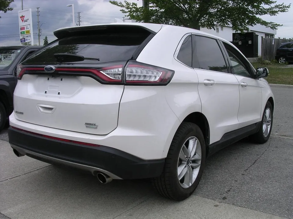 Ford Edge 2015 photo 4