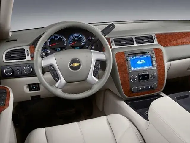 Chevrolet Silverado 2500 2009 photo 2