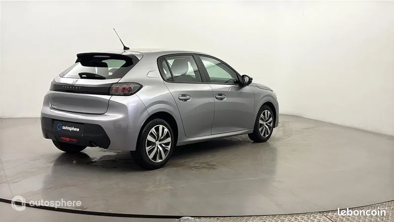 Peugeot 208 2023 photo 5