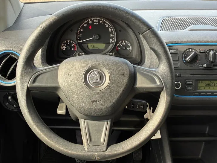 Skoda Citigo 2014 photo 2