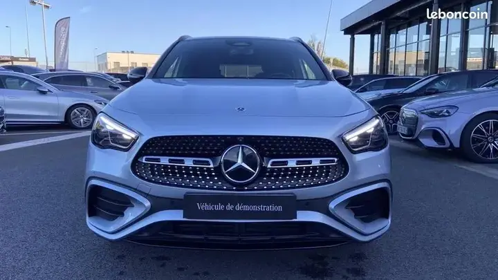 Mercedes-Benz Gla 2026 photo 2