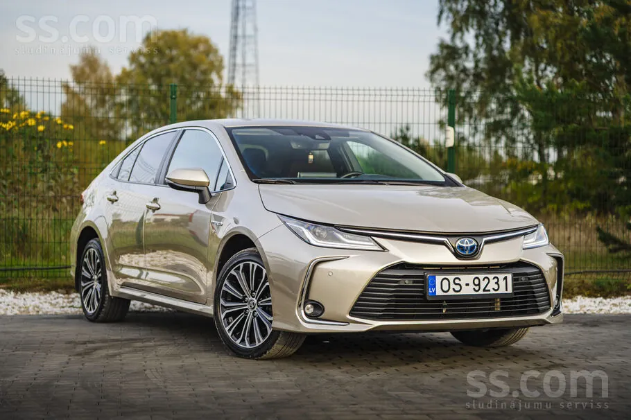Toyota Corolla Hybrid 2021 photo 3