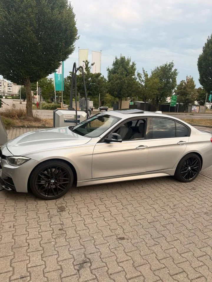 BMW 335I