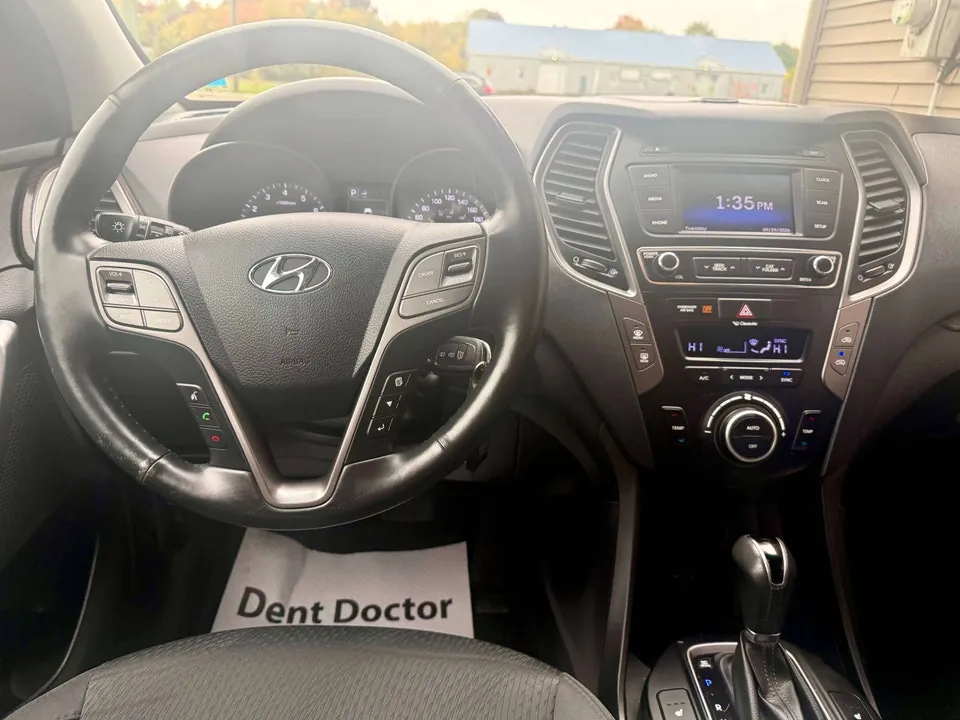 Hyundai Santa Fe 2017 photo 5