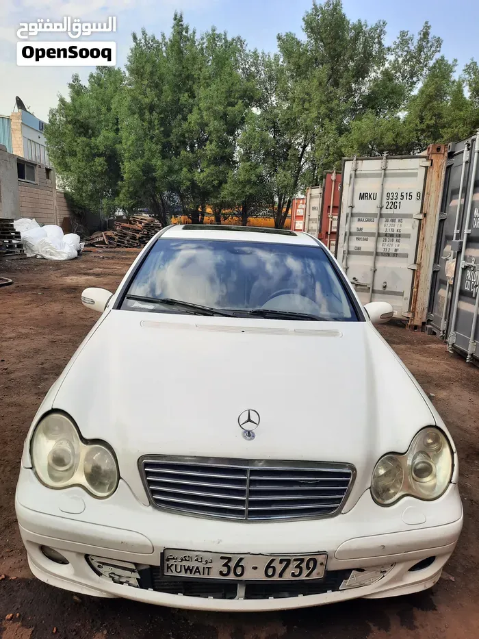 Mercedes-Benz C200 2005 photo 3