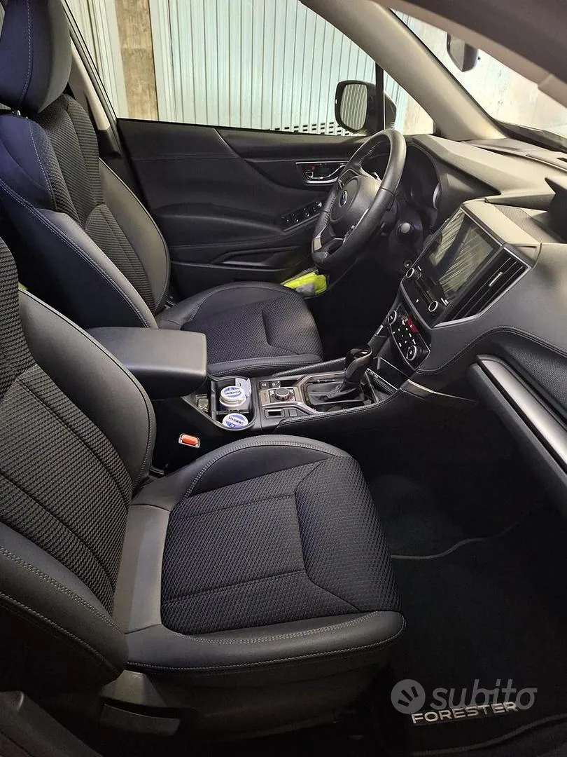 Subaru Forester 2025 photo 5