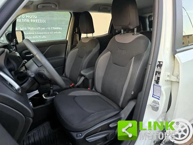 Jeep Renegade 2023 photo 4
