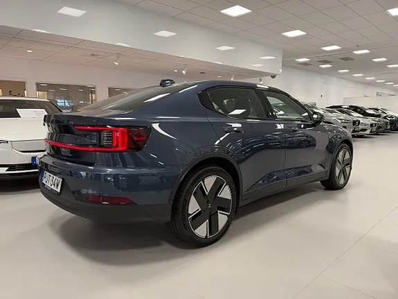 Polestar 2 2025 photo 4