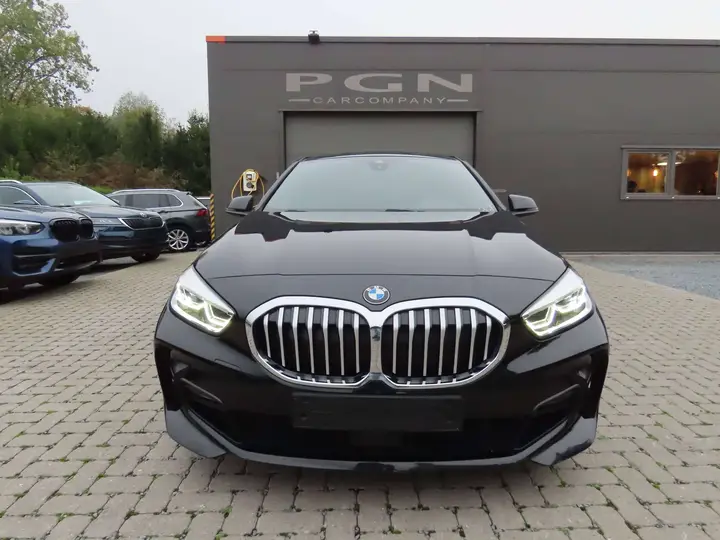 BMW 116 2022 photo 3