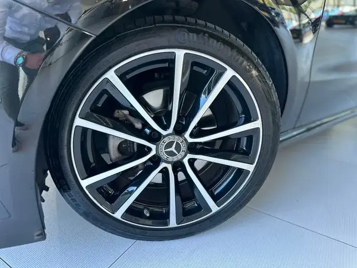 Mercedes-Benz B-Class 2018 photo 3
