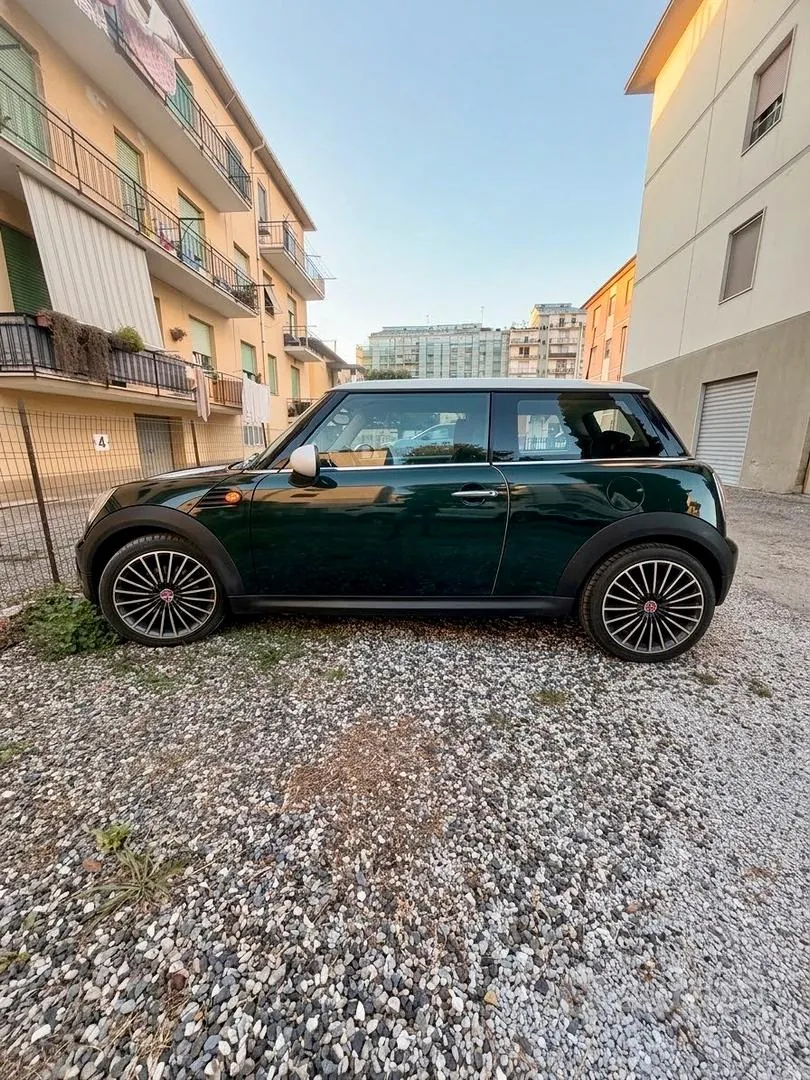 Mini Cooper 2011 photo 4