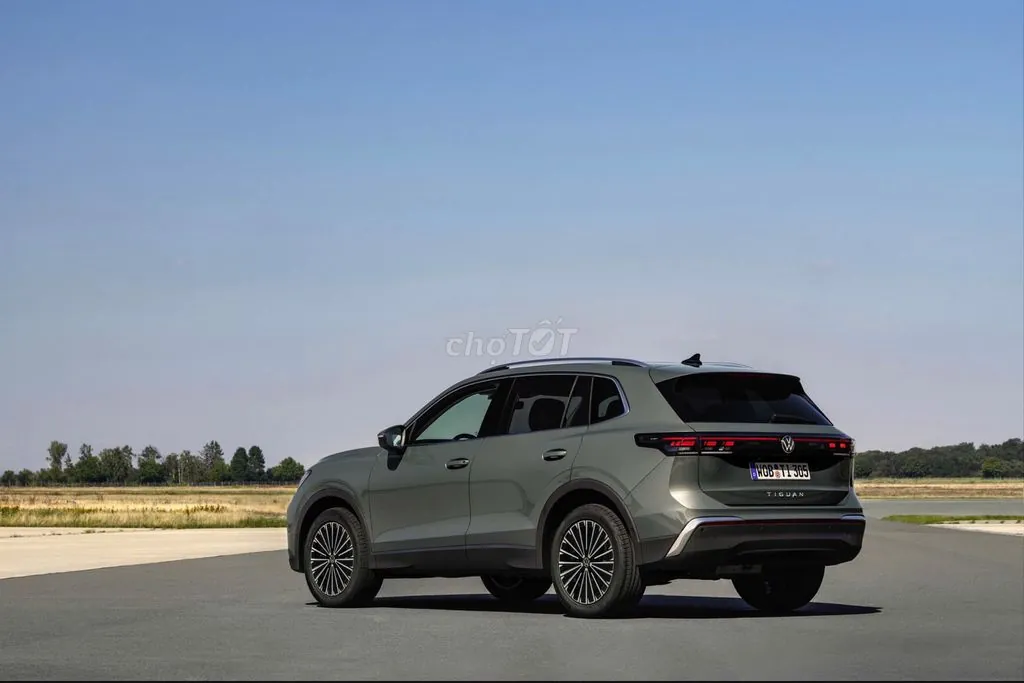 Volkswagen Tiguan 2026 photo 5