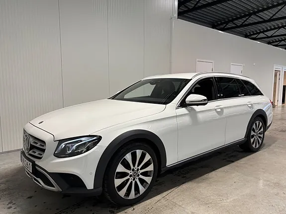 Mercedes-Benz E220 2018 photo 4