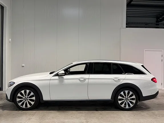 Mercedes-Benz E220 2018 photo 5