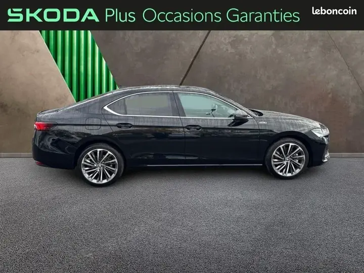 Skoda Superb 2026 photo 5