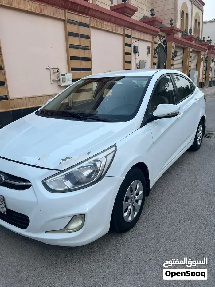 Hyundai Accent 2016 photo 2