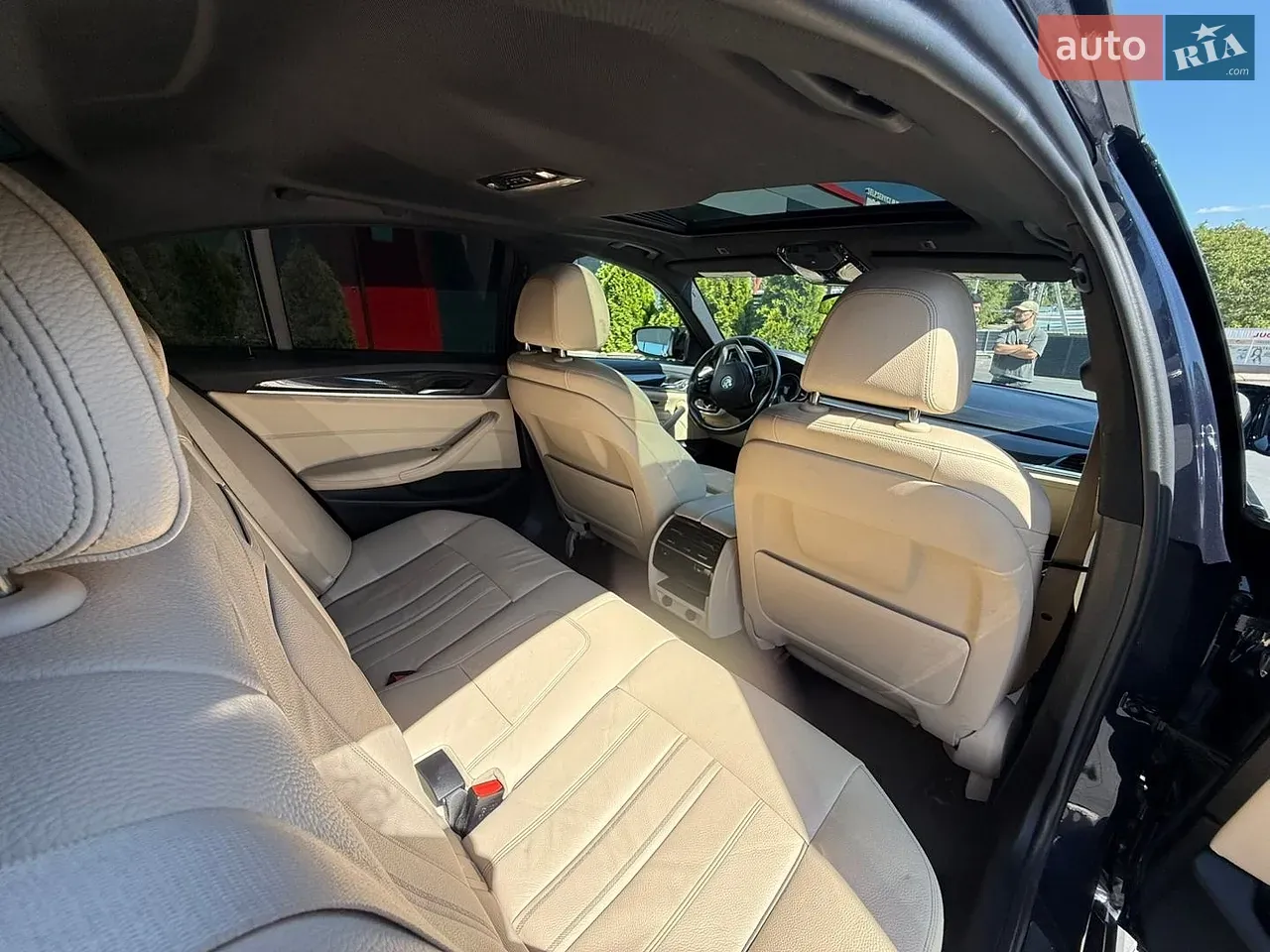BMW 5 Series 2017 photo 5