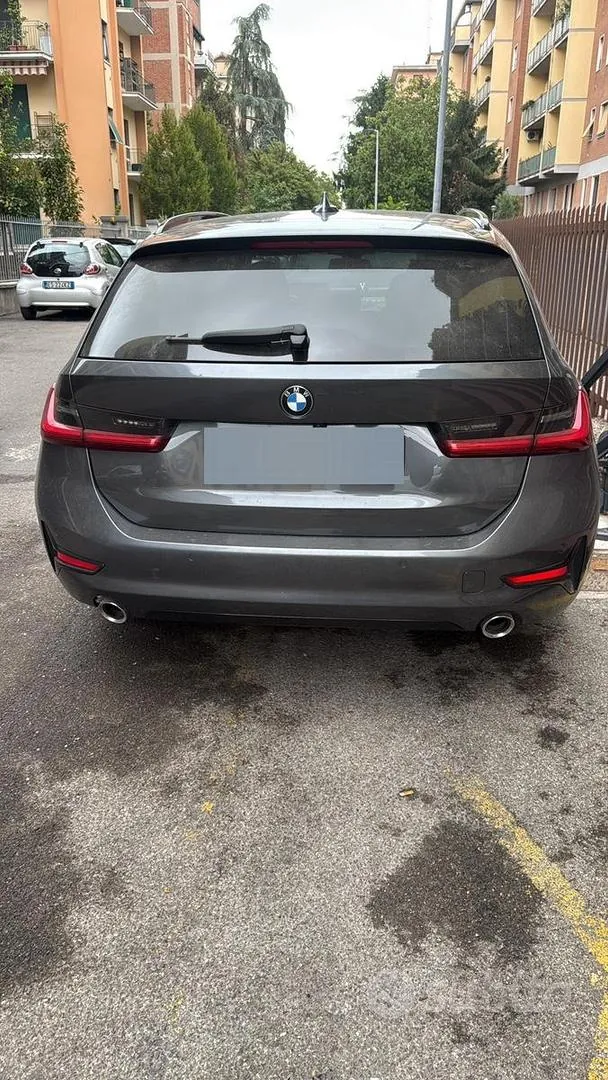 BMW 3 Series 2020 photo 3