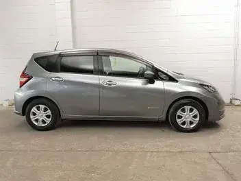 Nissan Note 2017 photo 4