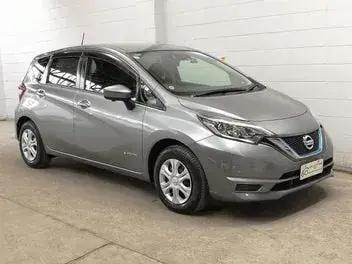 Nissan Note 2017 photo 2